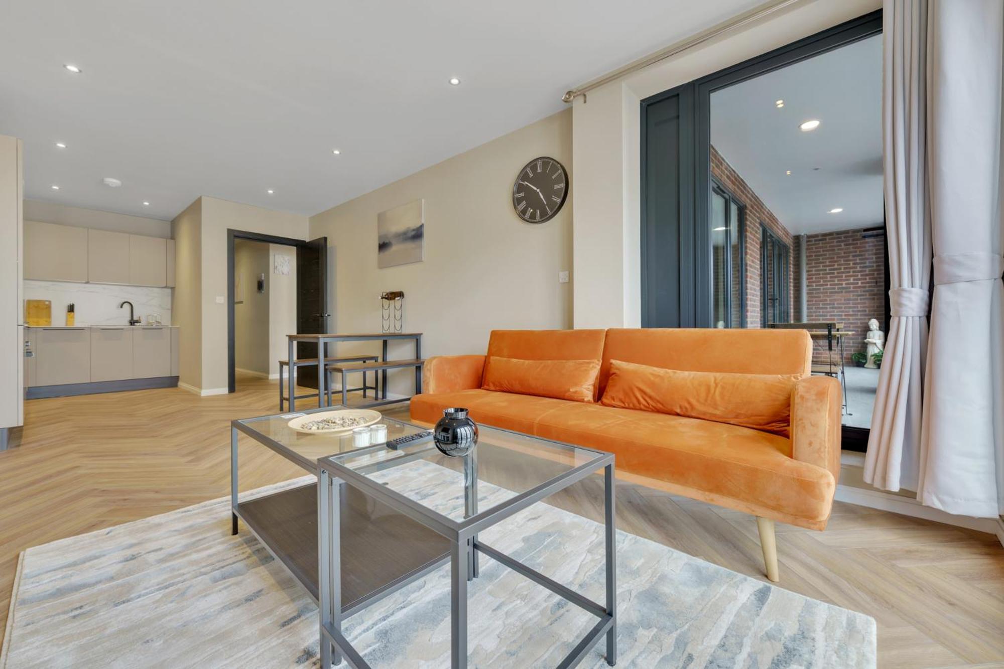 Oyo Fine B&B Hanwell Ngoại thất bức ảnh