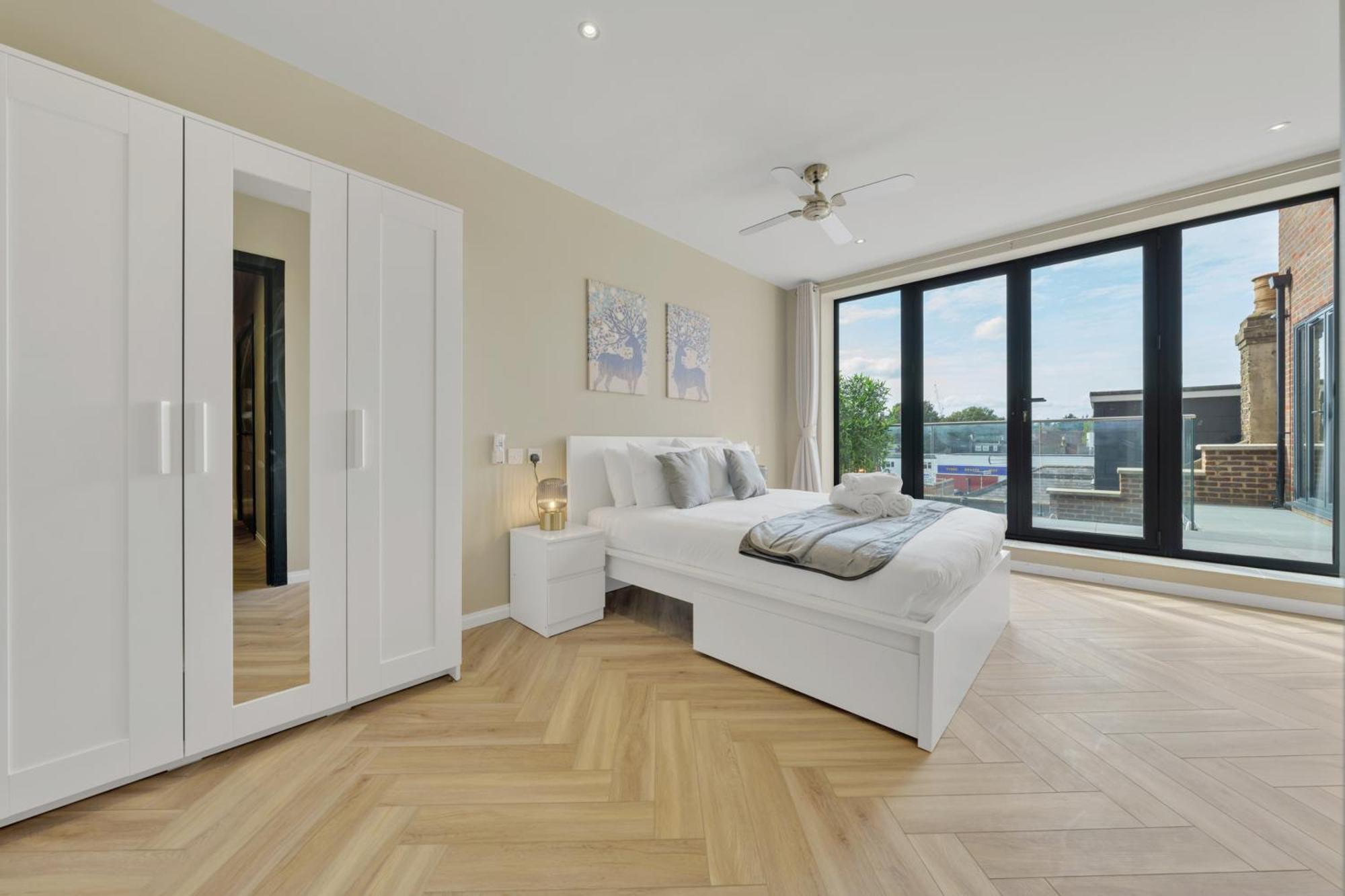 Oyo Fine B&B Hanwell Ngoại thất bức ảnh