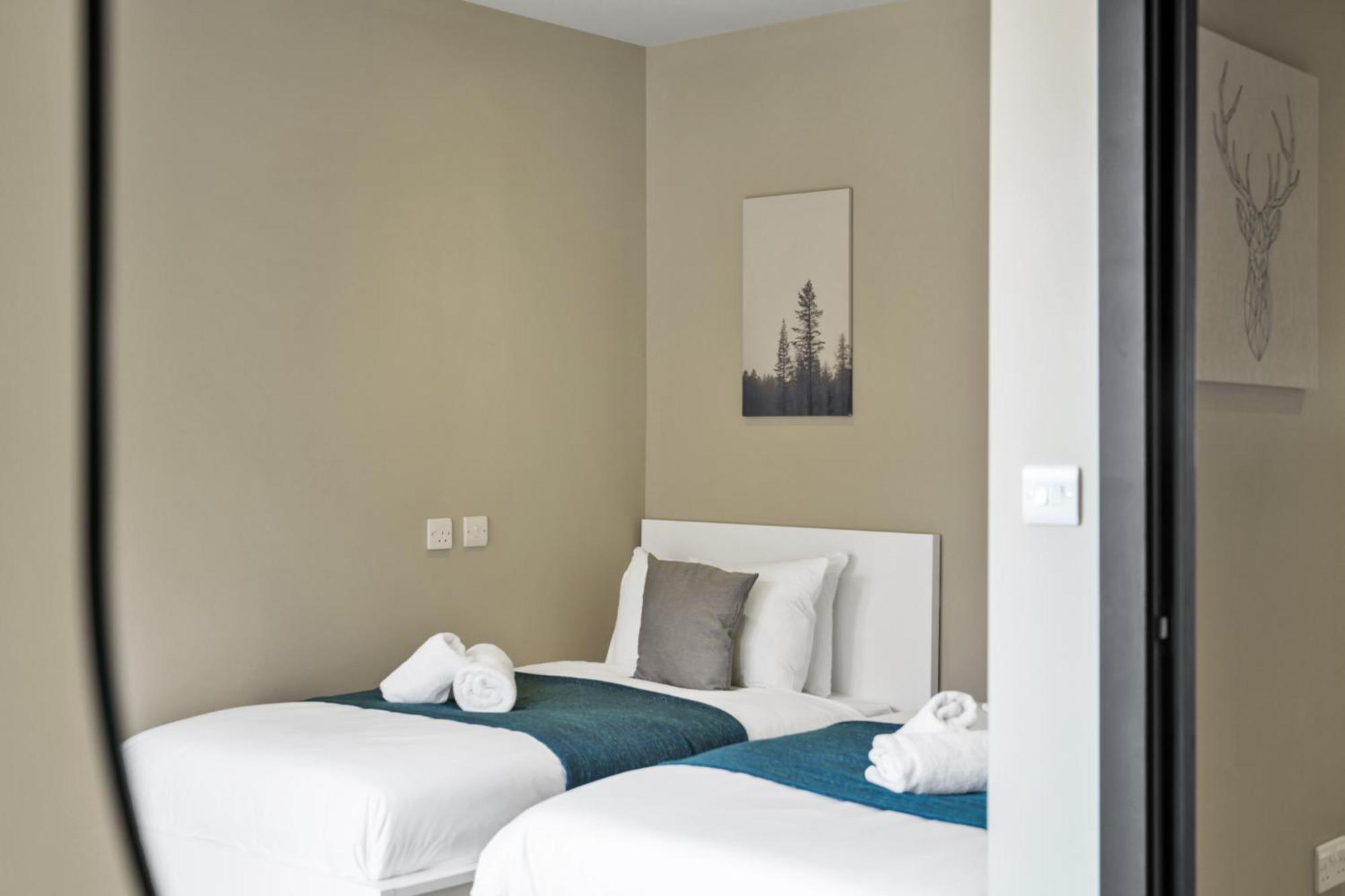 Oyo Fine B&B Hanwell Ngoại thất bức ảnh